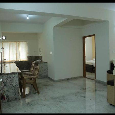 S V Home Stay Tirupati Exterior foto